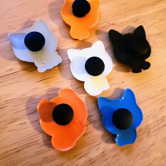 Croc Cat Jibbets (6 piece) - Picture 2 of 2